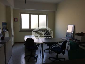 Villetta indipendente in vendita di 310 m²
