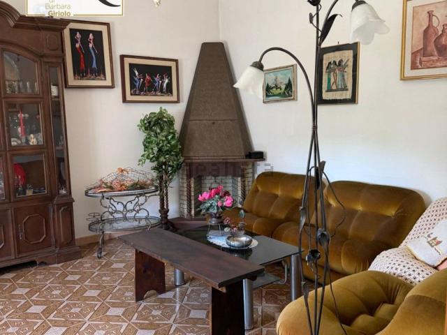 Villetta indipendente in vendita di 310 m²