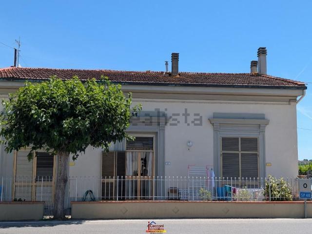 Villetta indipendente in vendita di 310 m² in Via 2 Settembre