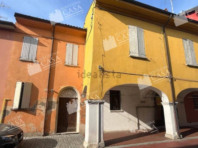 Villetta indipendente in vendita di 310 m² in Via Giacomo Matteotti, 48