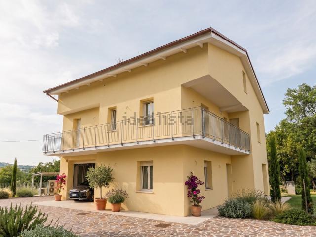 Villetta indipendente in vendita di 310 m² in Via San Giorgio, 53