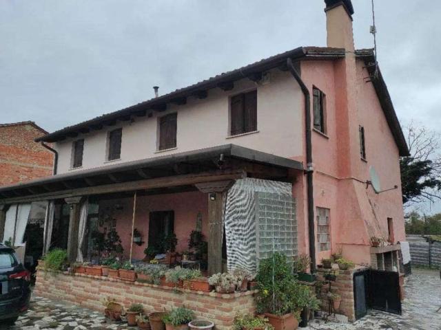 Villetta indipendente in vendita di 312 m² in Via Case Rosse, 13