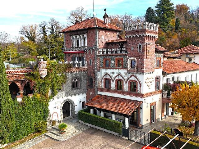 Villetta indipendente in vendita di 312 m² in Strada della Creusa, 86