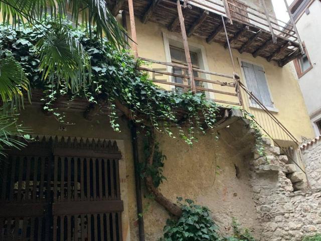 Villetta indipendente in vendita di 315 m²