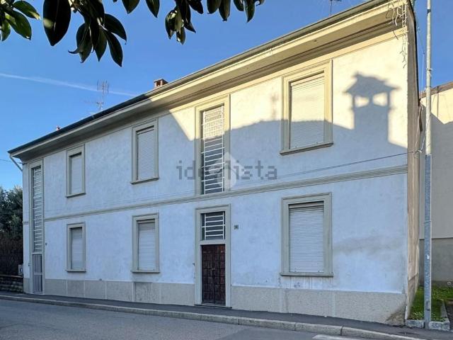 Villetta indipendente in vendita di 315 m² in Via Giacomo Matteotti, 16