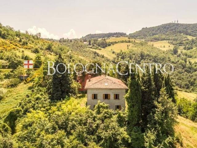 Villetta indipendente in vendita di 315 m² in Via Don Giovanni Minzoni