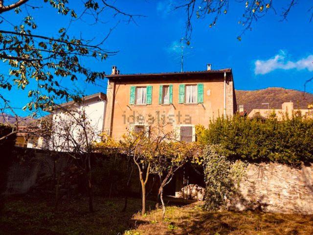 Villetta indipendente in vendita di 315 m² in Via Ronchetti