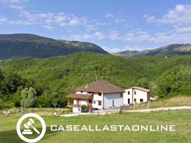 Villetta indipendente in vendita di 315 m² in Località Vari
