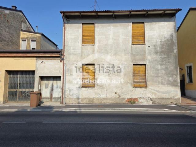 Villetta indipendente in vendita di 316 m² in Via Boschetto