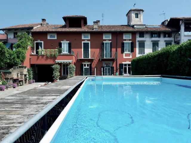Villetta indipendente in vendita di 316 m² in Vicolo Bertone, 6
