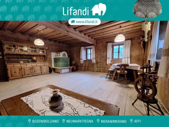 Villetta indipendente in vendita di 317 m²