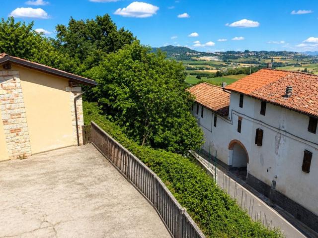 Villetta indipendente in vendita di 318 m² in Via San Rocco, 9