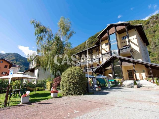 Villetta indipendente in vendita di 3195 m² in Via Statale, 24