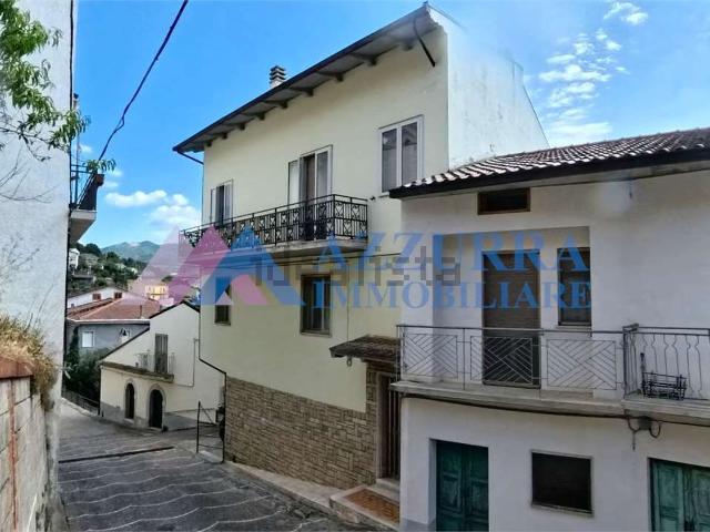 Villetta indipendente in vendita di 320 m²