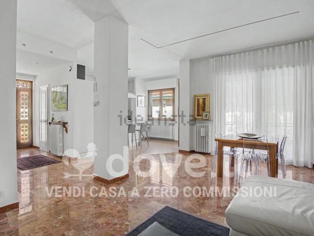 Villetta indipendente in vendita di 320 m²