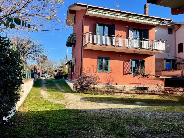 Villetta indipendente in vendita di 320 m² in Via Colle Ceci