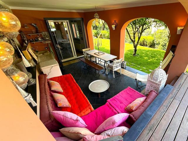 Villetta indipendente in vendita di 320 m² in Via al Cimitero di Quinto, 1