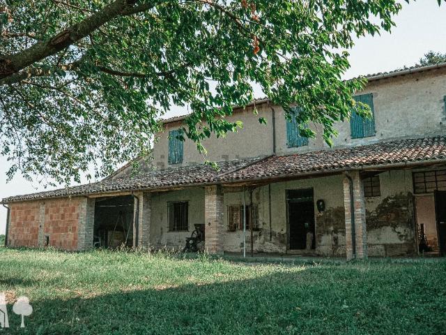 Villetta indipendente in vendita di 320 m² in Via Budria, 45