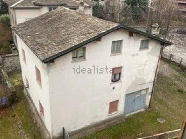 Villetta indipendente in vendita di 320 m² in Via Giuseppe Mazzini, 43