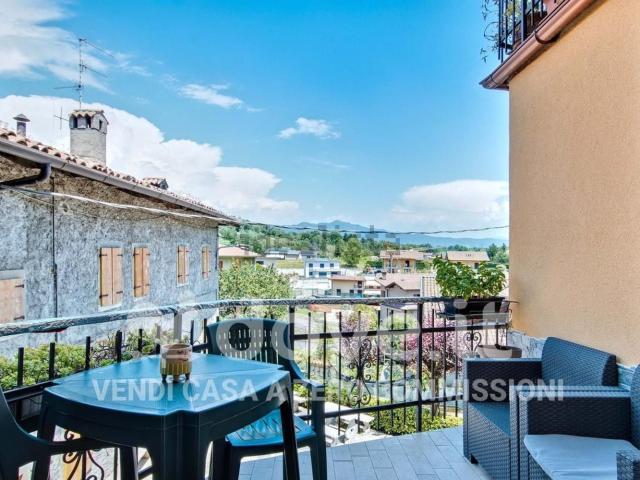 Villetta indipendente in vendita di 320 m² in Via Grumello, 5
