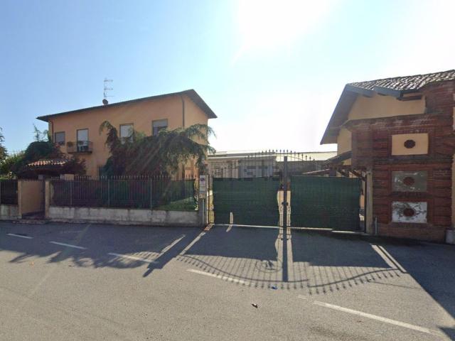 Villetta indipendente in vendita di 320 m² in Via Don Minzoni, 4