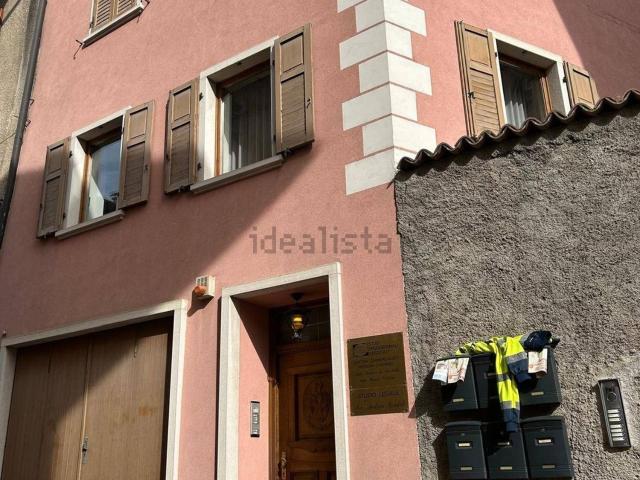Villetta indipendente in vendita di 320 m² in Via del Canalone, 4