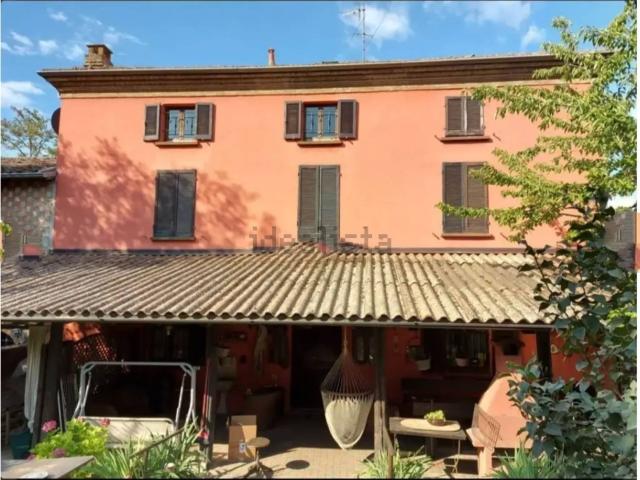 Villetta indipendente in vendita di 320 m² in Via Marconi