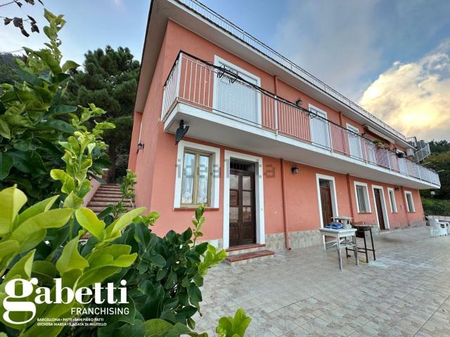 Villetta indipendente in vendita di 320 m² in Via San Teodoro