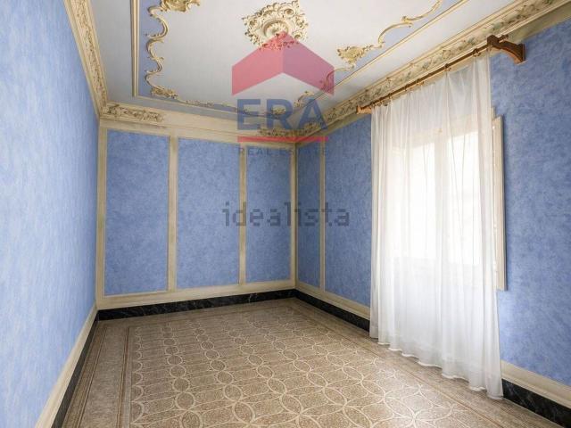 Villetta indipendente in vendita di 320 m² in Via Sesta Giovanni, 7