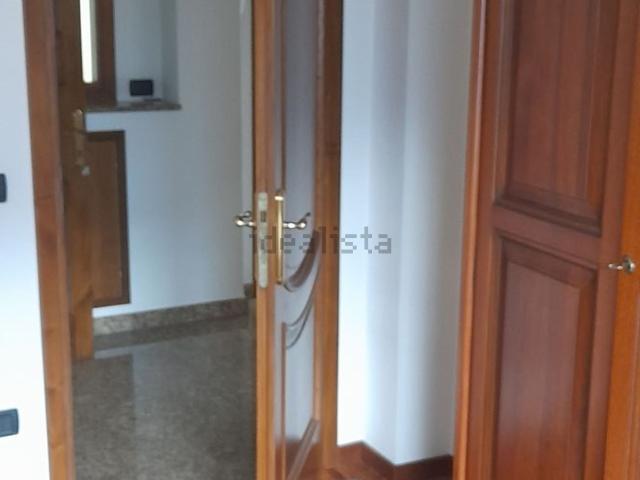 Villetta indipendente in vendita di 320 m² in Via Pami, 11