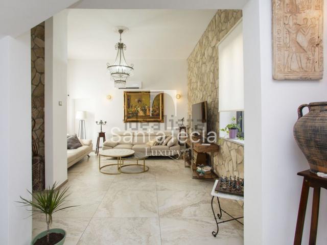 Villetta indipendente in vendita di 320 m² in Via Q. Sella, 28