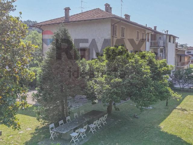Villetta indipendente in vendita di 320 m² in Via Torino, 81