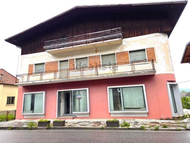 Villetta indipendente in vendita di 320 m² in Viale Marconi, 26
