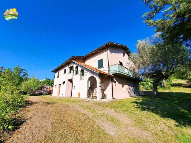 Villetta indipendente in vendita di 320 m² in Contrada Case Sparse