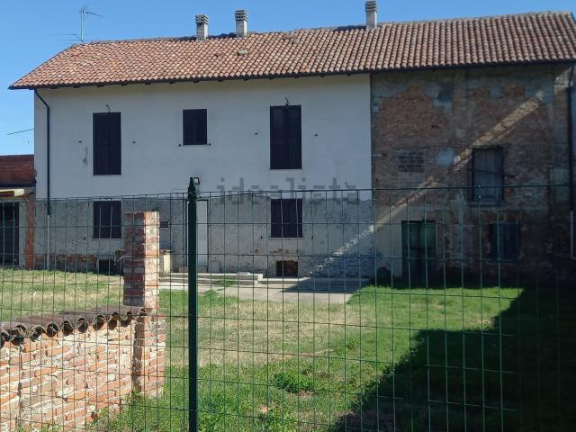 Villetta indipendente in vendita di 320 m² in Frazione valdolenga