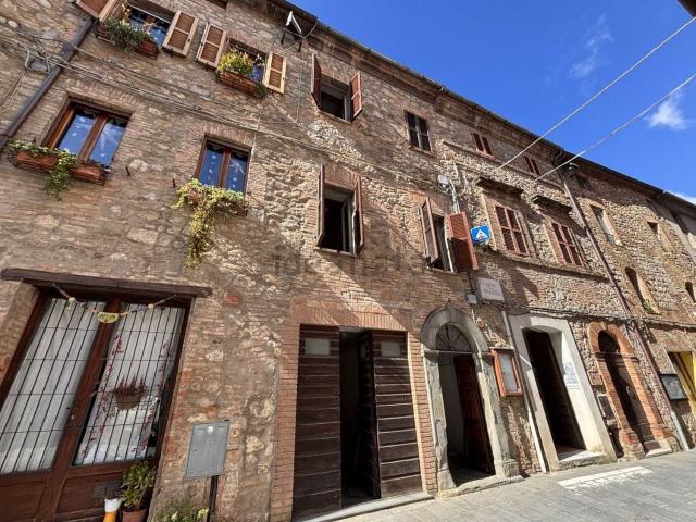 Villetta indipendente in vendita di 320 m² in Piazza della Repubblica