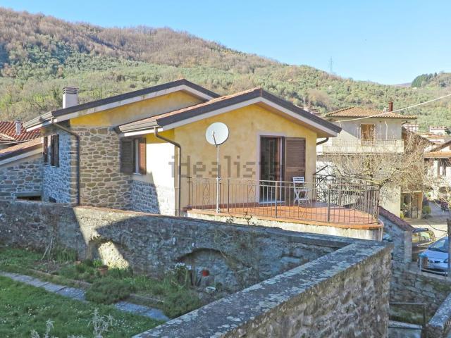 Villetta indipendente in vendita di 320 m² in Strada Comunale di Casciana