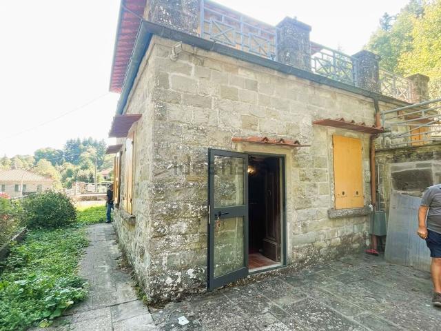 Villetta indipendente in vendita di 320 m² in Strada Regionale 70 della Consuma, 58
