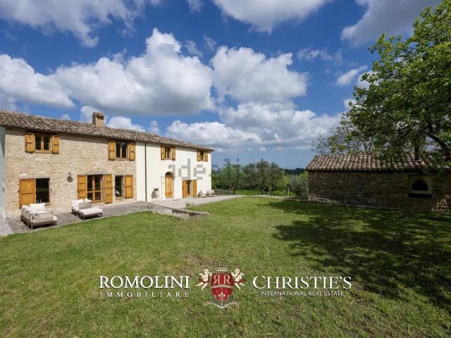 Villetta indipendente in vendita di 323 m²