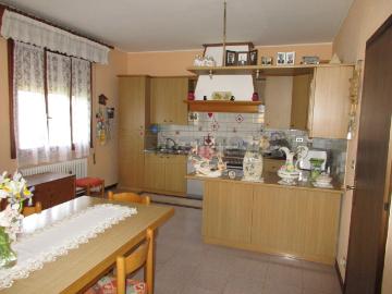 Villetta indipendente in vendita di 323 m²