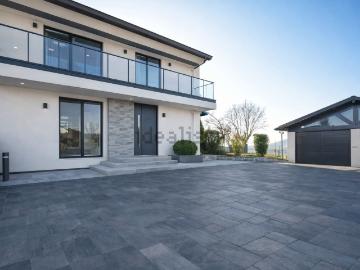 Villetta indipendente in vendita di 323 m² in Via Villapiazzola