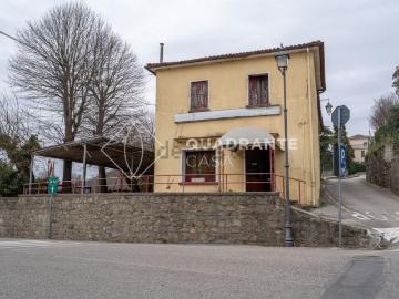 Villetta indipendente in vendita di 324 m² in Via Roma, 10