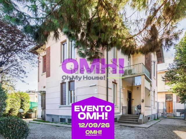 Villetta indipendente in vendita di 324 m² in Corso Sempione, 49