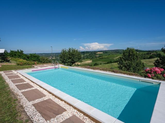Villetta indipendente in vendita di 325 m²