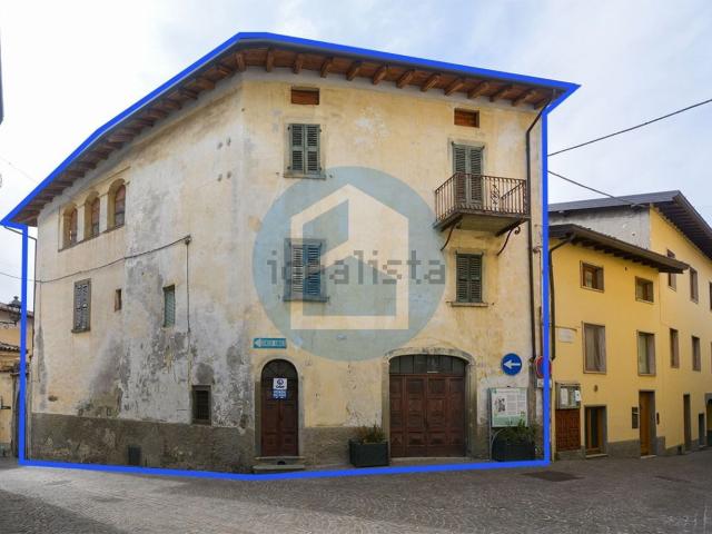 Villetta indipendente in vendita di 328 m²