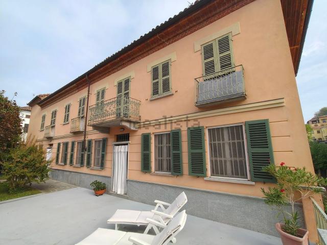Villetta indipendente in vendita di 328 m² in Via Gian Battista Binello, 44