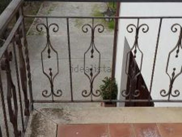 Villetta indipendente in vendita di 330 m²