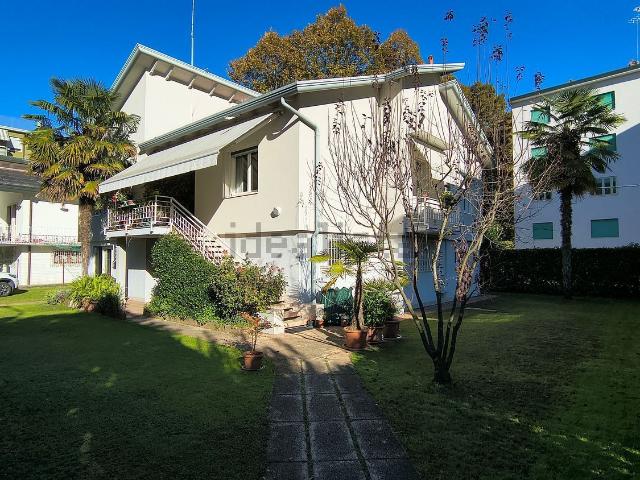 Villetta indipendente in vendita di 330 m²