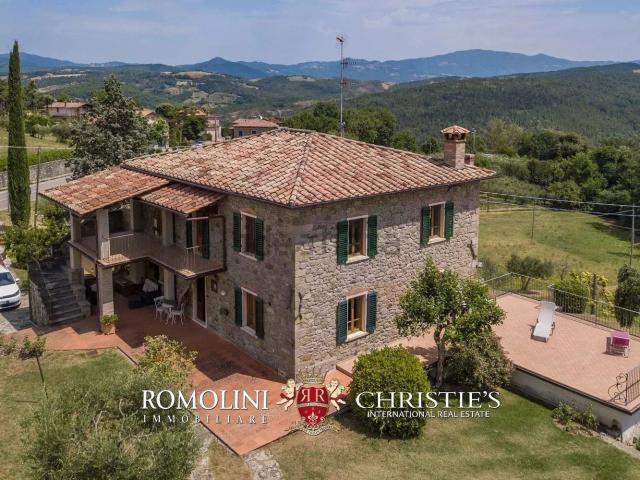 Villetta indipendente in vendita di 330 m²
