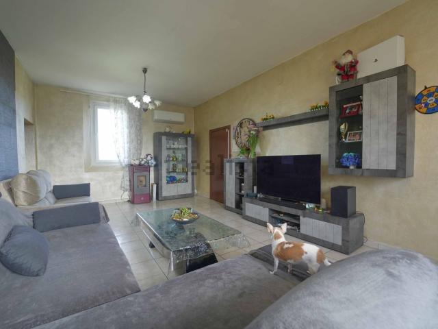 Villetta indipendente in vendita di 330 m² in Via Cesena, 1750